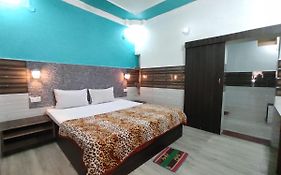 Hotel Vijay